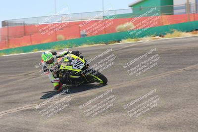 media/Jun-05-2022-WERA (Sun) [[64b01df28d]]/Race 13 senior superbike/